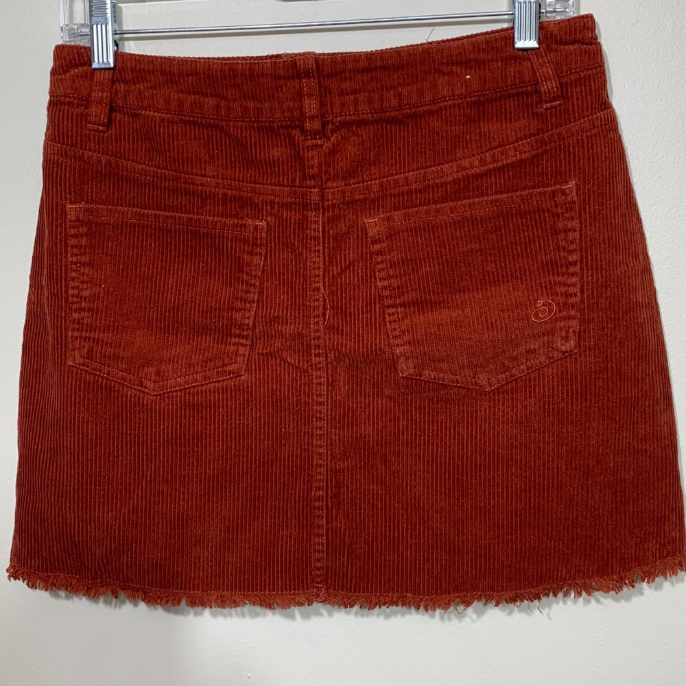 Indigo Rein Corduroy Mini Skirt Womens 5/26 Rust Orange ButtonFront Raw Hem Boho - Picture 5 of 7